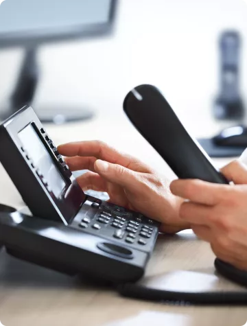 Telefony a VoIP zařízení | Fayn